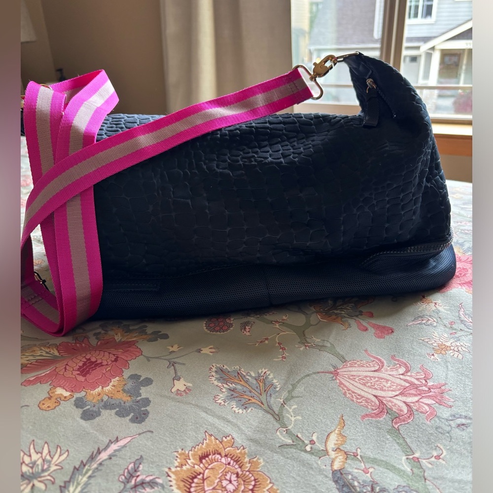 Stella & Dot Duffle Bag